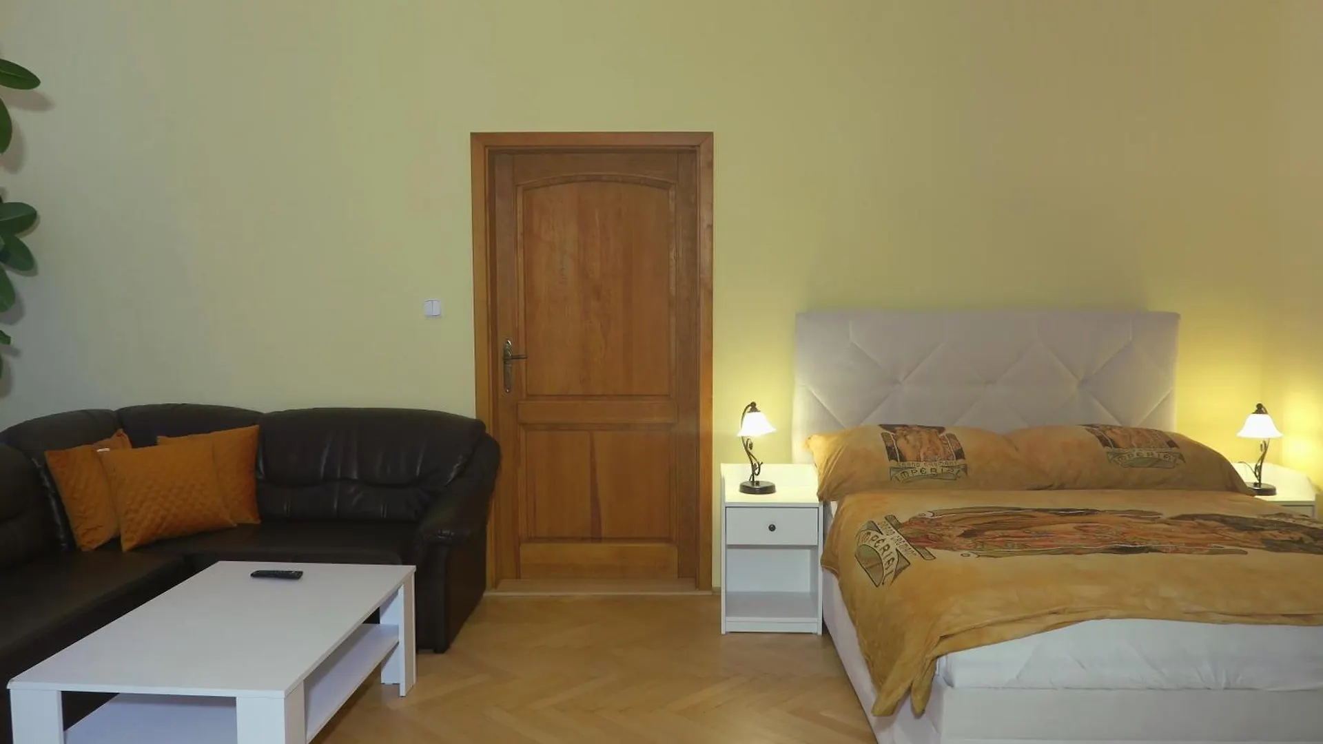 Apartments Near Lesser Town Prag