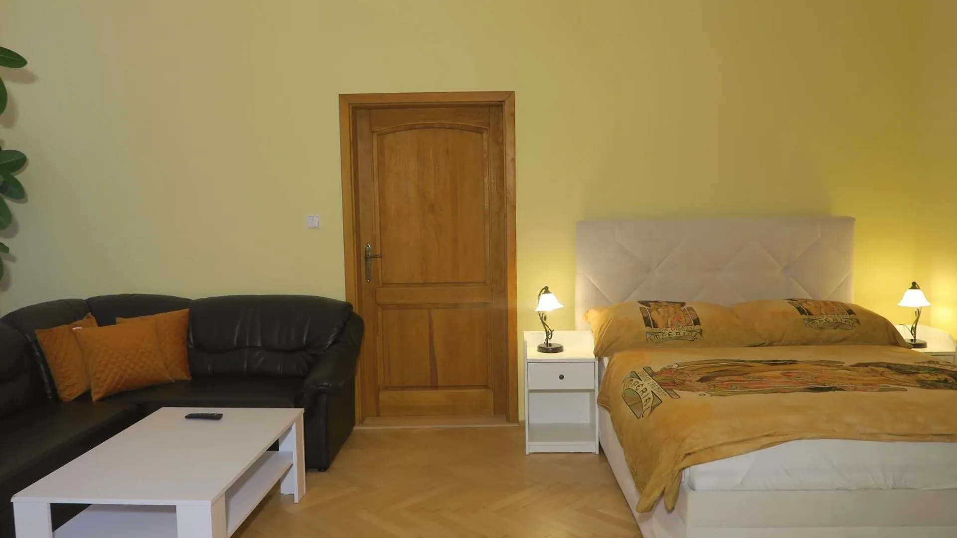 Apartments Near Lesser Town Prag Tschechische Republik