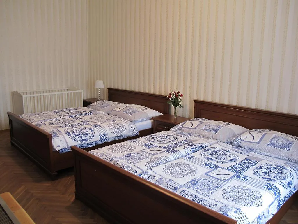 Apartments Near Lesser Town Prag Tschechische Republik