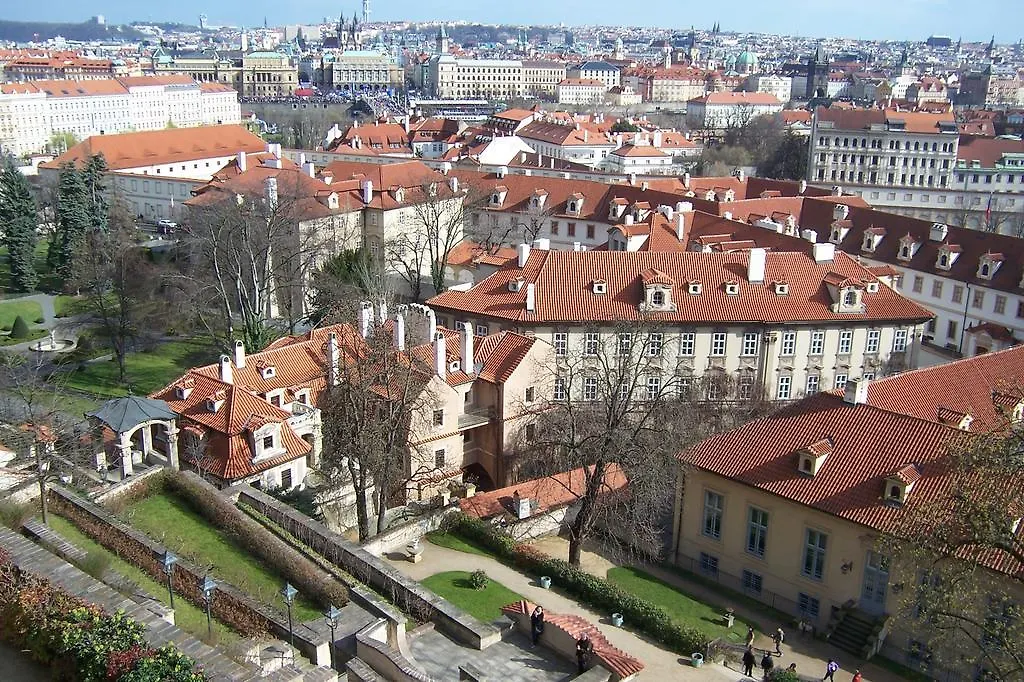 Apartments Near Lesser Town Prague 0*,