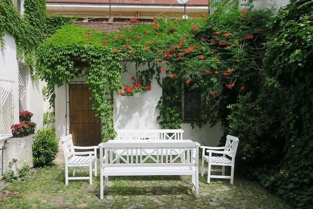 Apartments Near Lesser Town Πράγα